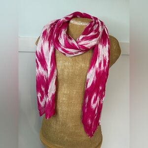 Chico’s Ikat Raspberry Pink Scarf Wool Rayon Blend Artsy Geometric Colorful FLAW